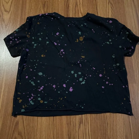 Looney Tunes Women's Black Cropped Graphic T-Shirt Size M Bugs‎ Bunny Tweety - Picture 4 of 4